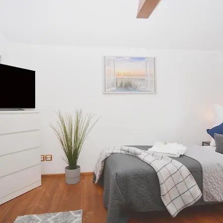 Apartment Nue12-ri In Zirndorf