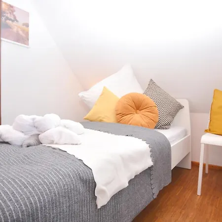 Apartman Nue12-ri In *